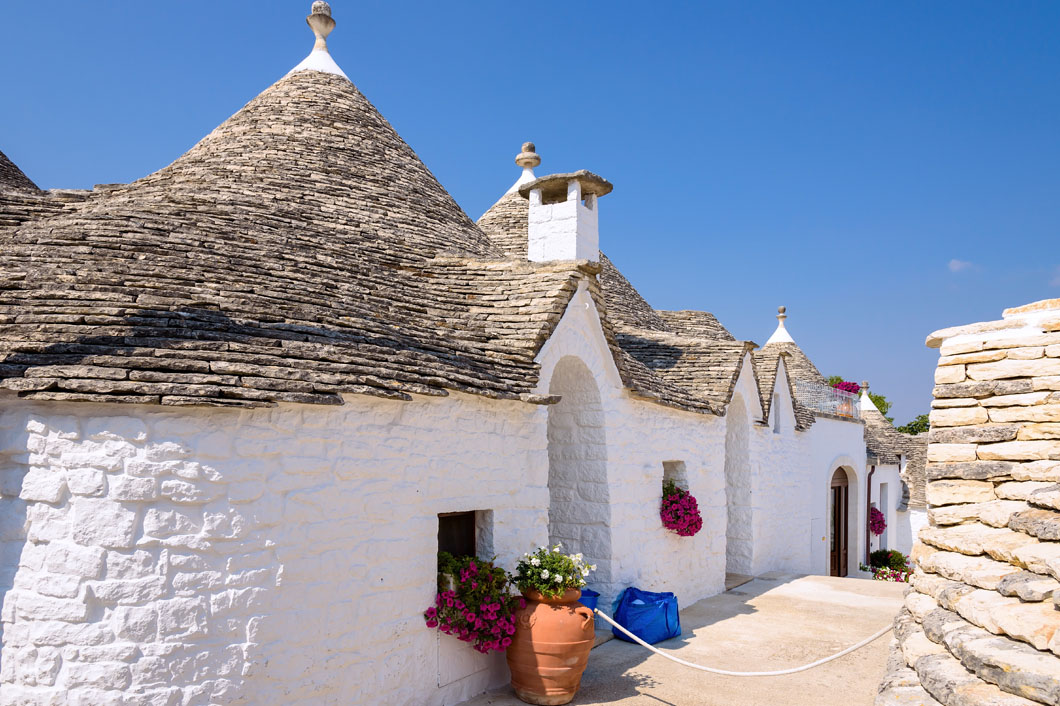 architecture-of-alberobello-town-2021-09-01-22-05-16-utc