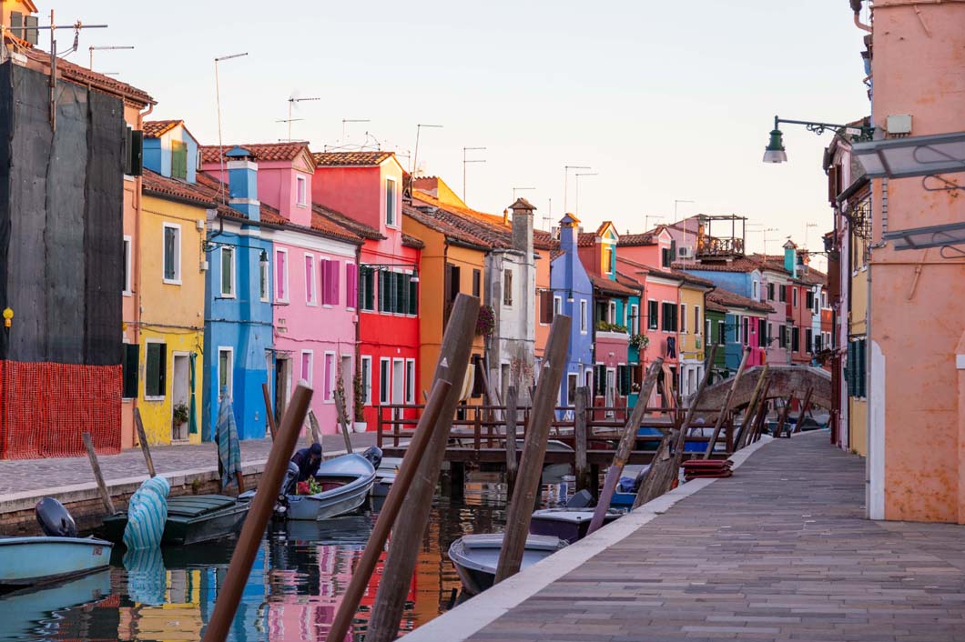colored-island-of-burano-venice-2022-01-21-23-01-02-utc