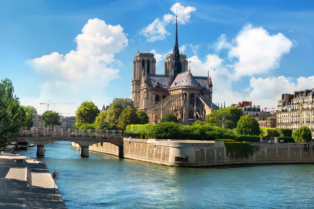 notre-dame-de-paris-2021-08-26-17-20-18-utc